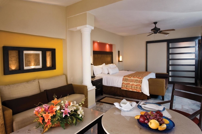 Imagen de la habitación del Hotel Barceló Puerto Vallarta - All Inclusive. Foto 6