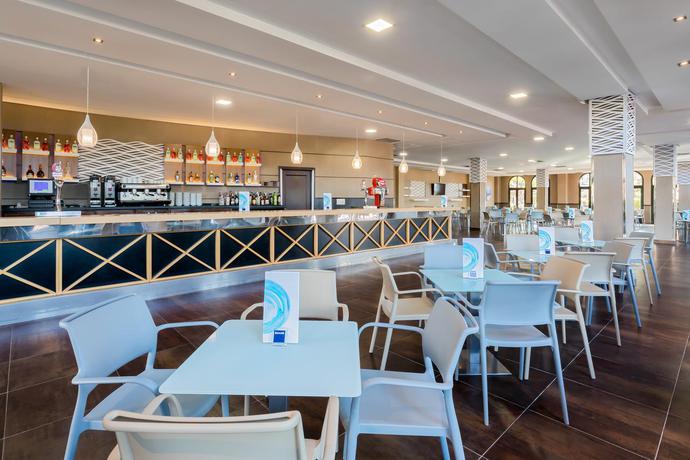 Imagen general del Hotel Barceló Punta Umbria Beach Resort. Foto 5