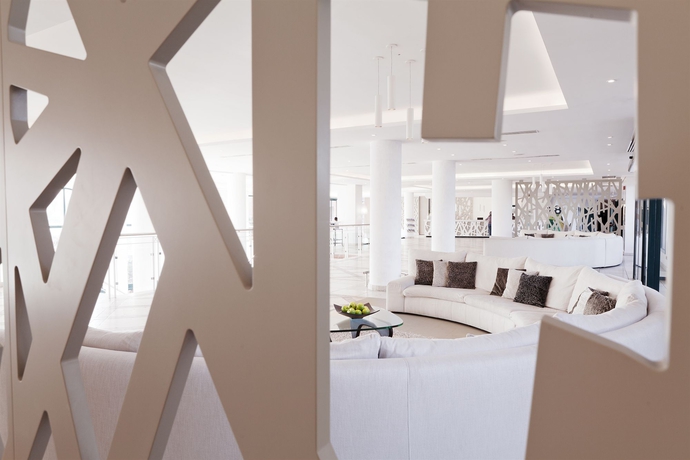 Imagen de los interiores del Hotel Barceló Punta Umbría Mar. Foto 11