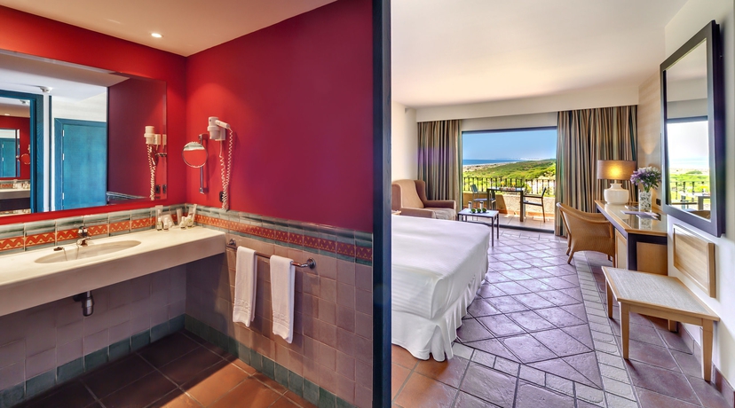 Imagen de la habitación del Hotel Barceló Punta Umbría Mar. Foto 8