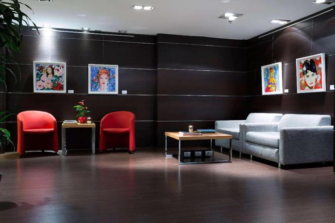 Imagen de los interiores del Hotel Barcel&oacute; Roma. Foto 36
