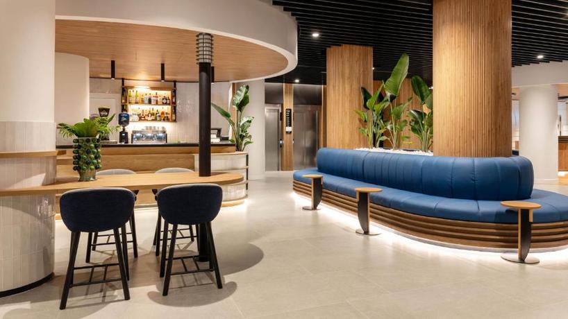 Imagen general del Hotel Barcel&oacute; Santa Cruz Contempor&aacute;neo. Foto 5