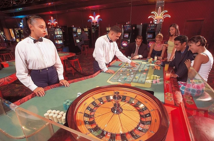 Imagen de los interiores del Hotel Barceló Santo Domingo. Foto 13