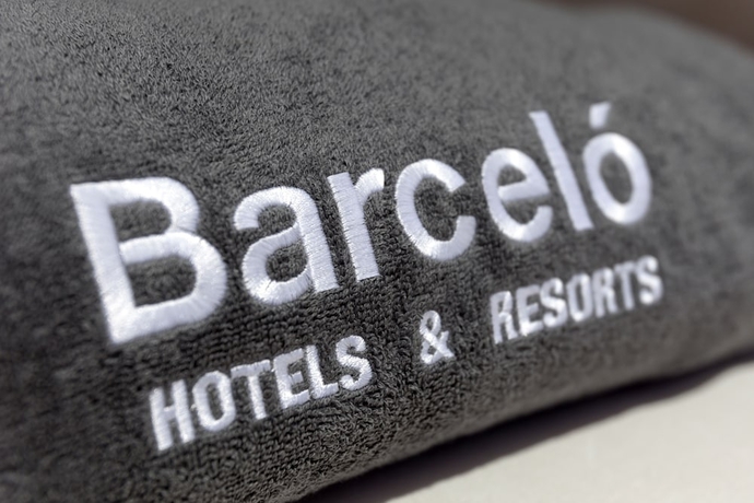 Imagen de la habitación del Hotel Barceló Tenerife Royal Level. Foto 9