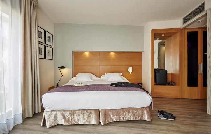 Imagen de la habitación del Hotel Barcelona Catedral. Foto 15