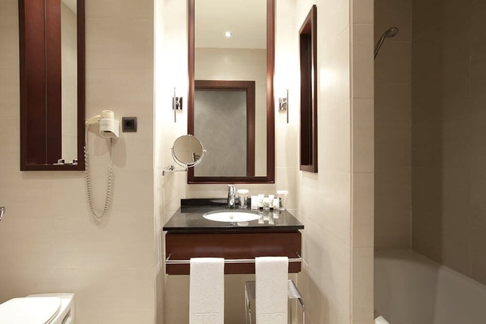 Imagen de la habitación del Hotel Barcelona Center. Foto 12