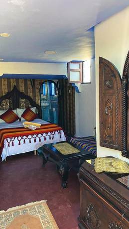 Imagen de la habitación del Hotel Barcelona, Chefchauen. Foto 9