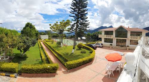 Imagen de la habitación del Hotel Barcelona Chinauta. Foto 4