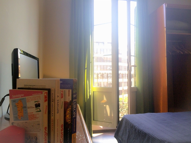 Imagen de la habitación del Hotel Barcelona City. Foto 10