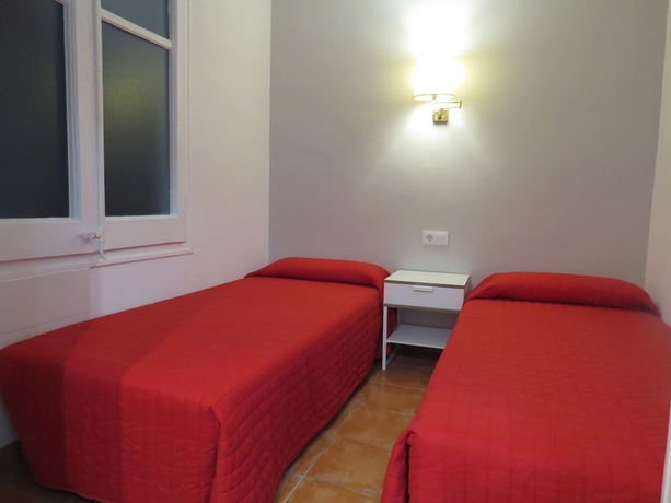 Imagen de la habitación del Hotel Barcelona City Rooms. Foto 7