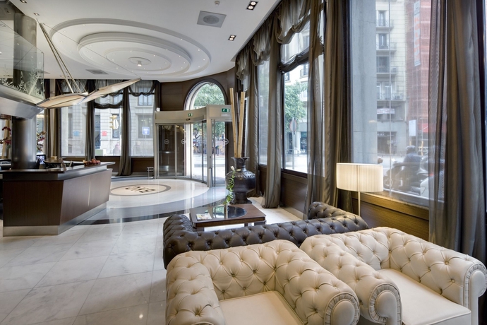Imagen de los interiores del Hotel Barcelona Colonial. Foto 14