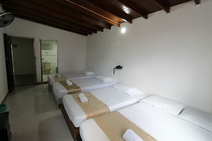 Imagen de la habitación del Hotel Barcelona Estadio. Foto 14