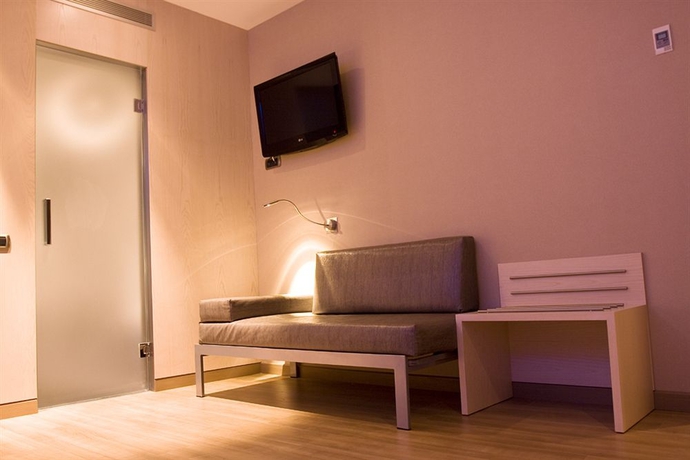 Imagen de los interiores del Hotel Barcelona House. Foto 4