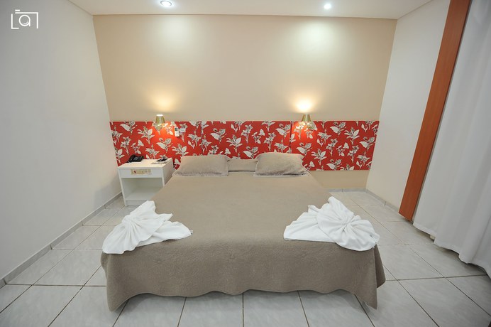 Imagen de la habitación del Hotel Barcelona, Ponta Pora. Foto 7