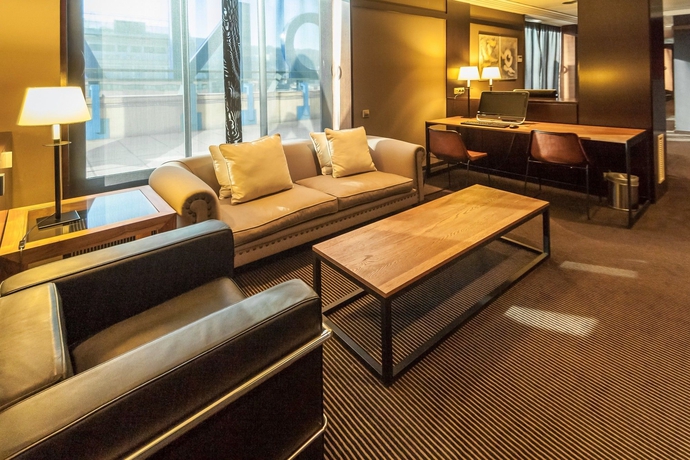 Imagen de los interiores del Hotel Barcelona Universal. Foto 9