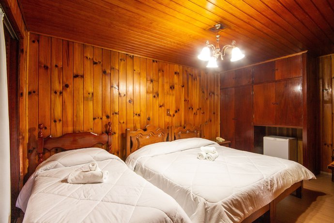 Imagen de la habitación del Hotel Barcelos. Foto 12