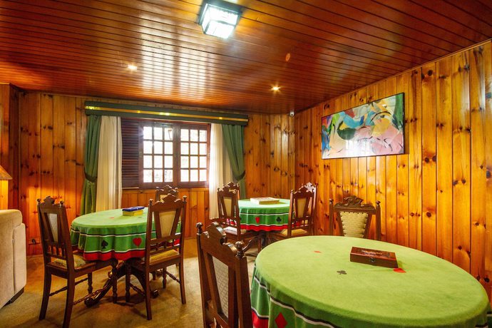 Imagen de los interiores del Hotel Barcelos. Foto 19