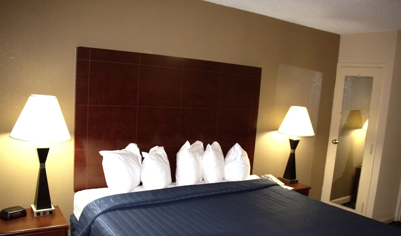 Imagen de la habitación del Hotel Barclay Atlanta Downtown. Foto 5