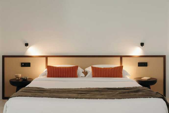 Imagen de la habitación del Hotel Bard De Sol. Foto 16