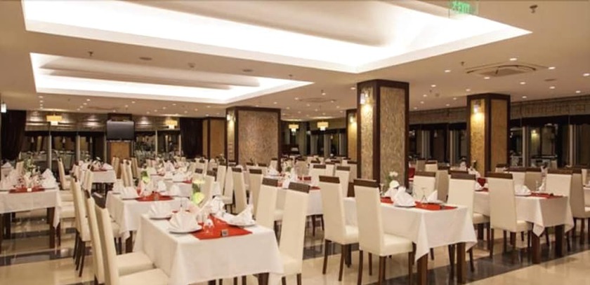 Imagen del bar/restaurante del Hotel Barden. Foto 4