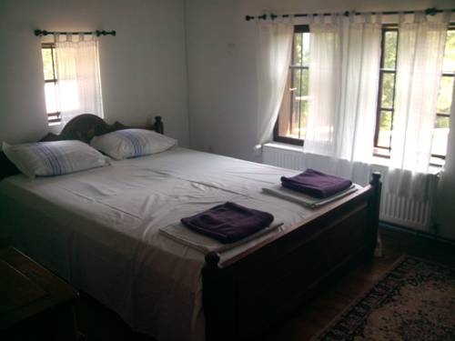 Imagen general del Hotel Bardeni. Foto 20