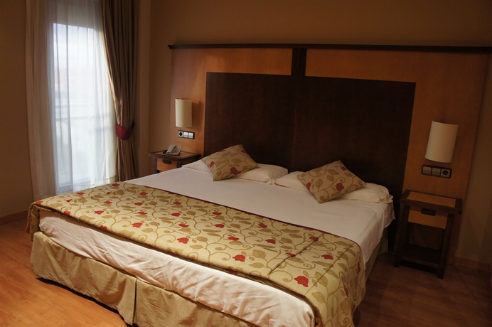 Imagen de la habitación del Hotel Bardo Recoletos Coco. Foto 9