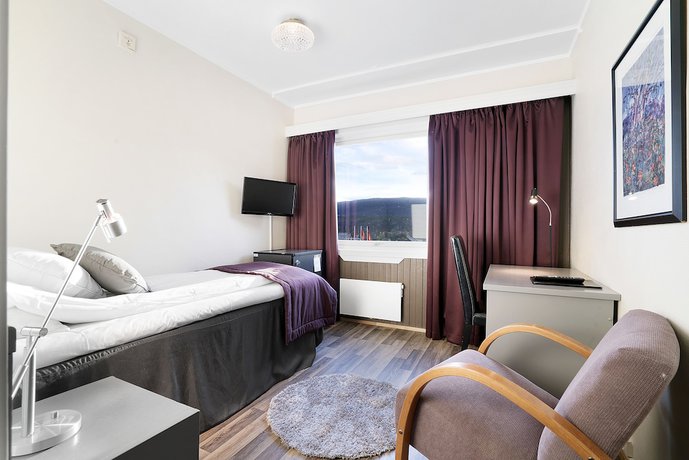 Imagen de la habitación del Hotel Bardufossl. Foto 15