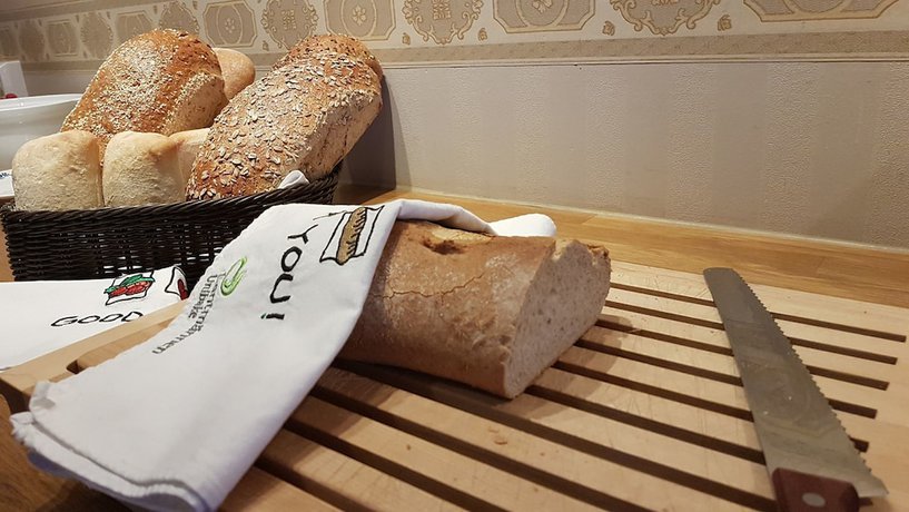 Imagen del bar/restaurante del Hotel Bardul. Foto 5