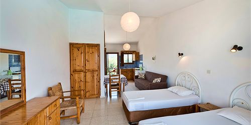 Imagen de la habitación del Hotel Bare Hill Holiday Village. Foto 2