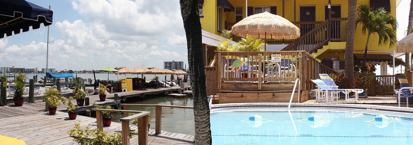 Imagen general del Hotel Barefoot Bay Resort And Marina. Foto 3