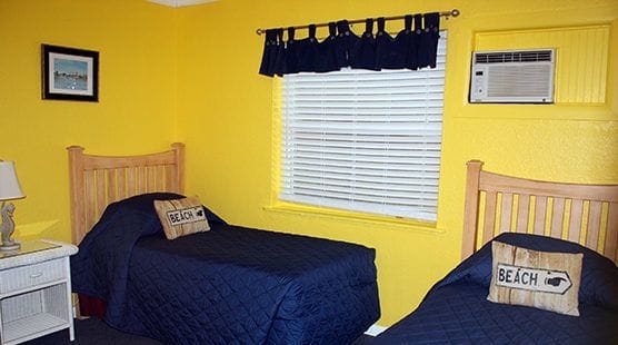 Imagen de la habitación del Hotel Barefoot Bay Resort And Marina. Foto 9