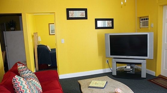 Imagen de los interiores del Hotel Barefoot Bay Resort And Marina. Foto 16