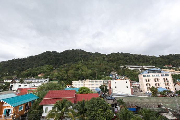 Imagen general del Hotel Barefoot Hotel Kalim Beach Front. Foto 1