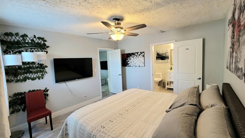 Imagen de la habitación del Hotel Barefoot Mailman Inn and Suites. Foto 16