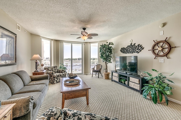 Imagen de la habitación del Hotel Barefoot Resort North Tower by Condo-World. Foto 2