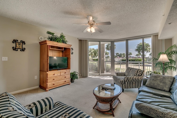 Imagen de la habitación del Hotel Barefoot Resort North Tower by Condo-World. Foto 4