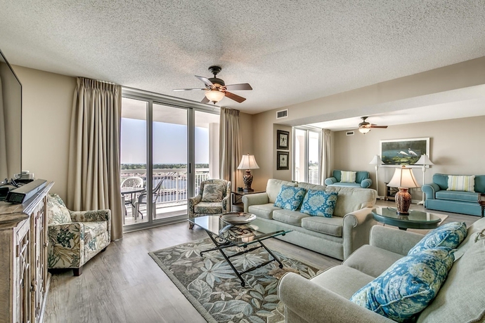 Imagen de la habitación del Hotel Barefoot Resort North Tower by Condo-World. Foto 6