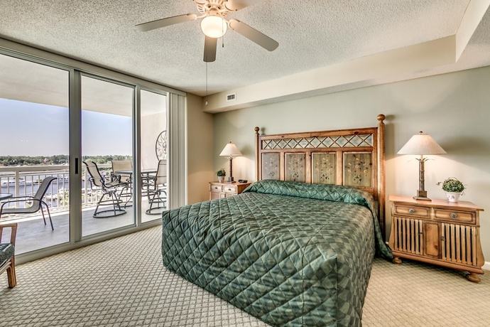 Imagen de la habitación del Hotel Barefoot Resort North Tower by Condo-World. Foto 11