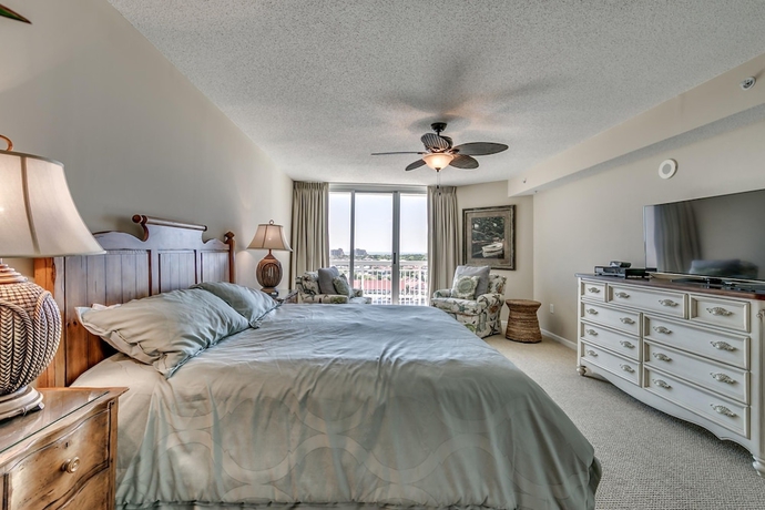 Imagen de la habitación del Hotel Barefoot Resort North Tower by Condo-World. Foto 15