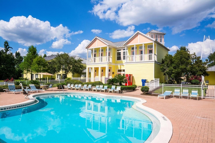 Imagen de los exteriores del Hotel Barefoot Suites. Foto 8