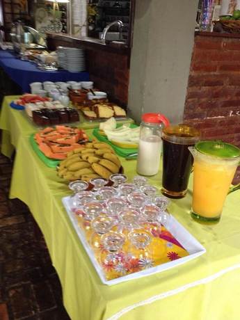 Imagen del bar/restaurante del Hotel Bareque&ccedil;aba Praia. Foto 2