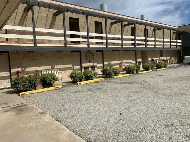 Imagen general del Hotel Barham Bridge Motor Inn. Foto 8