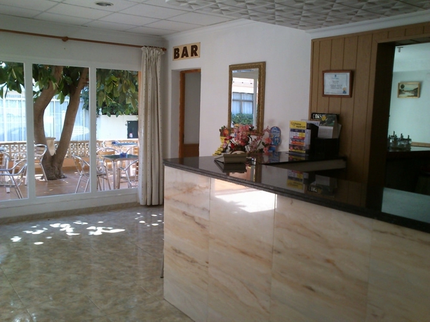 Imagen de los interiores del Hotel Bari, Ca'n Pastilla. Foto 17