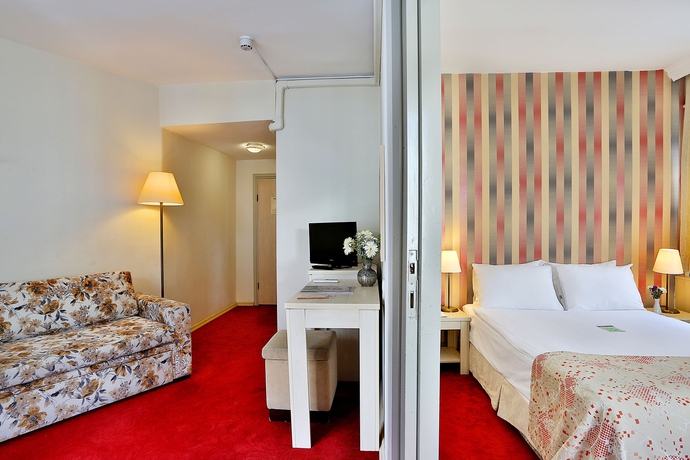 Imagen de la habitación del Hotel Barin. Foto 11