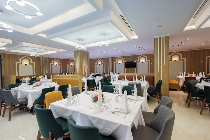 Imagen del bar/restaurante del Hotel Barkat and Conferences. Foto 4