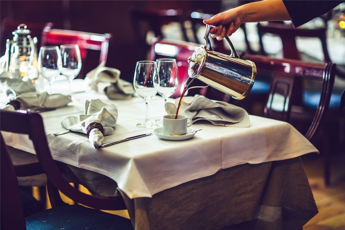 Imagen del bar/restaurante del Hotel Barken Viking By Dialog Hotels. Foto 2