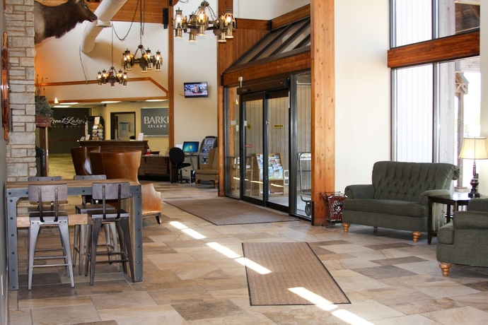 Imagen de los interiores del Hotel Barker's Island Inn Resort. Foto 13