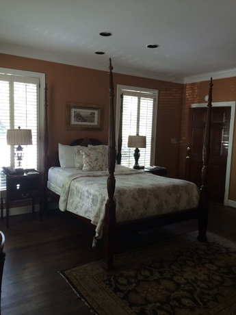 Imagen de la habitación del Hotel Barksdale House Inn. Foto 7