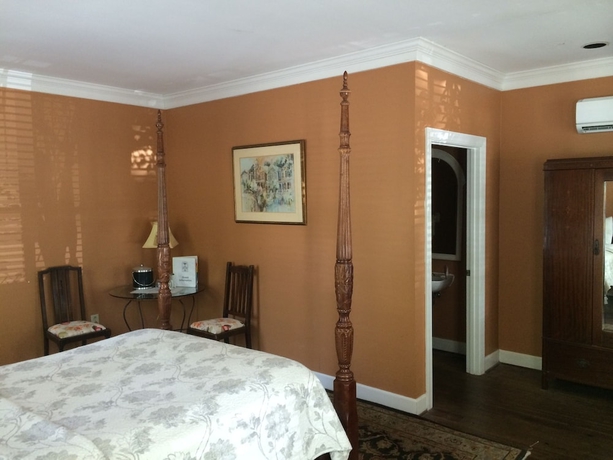 Imagen de la habitación del Hotel Barksdale House Inn. Foto 8