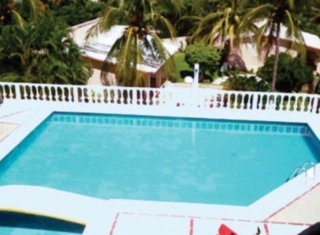 Imagen de la piscina del Hotel Barlovento, Puerto Escondido. Foto 3